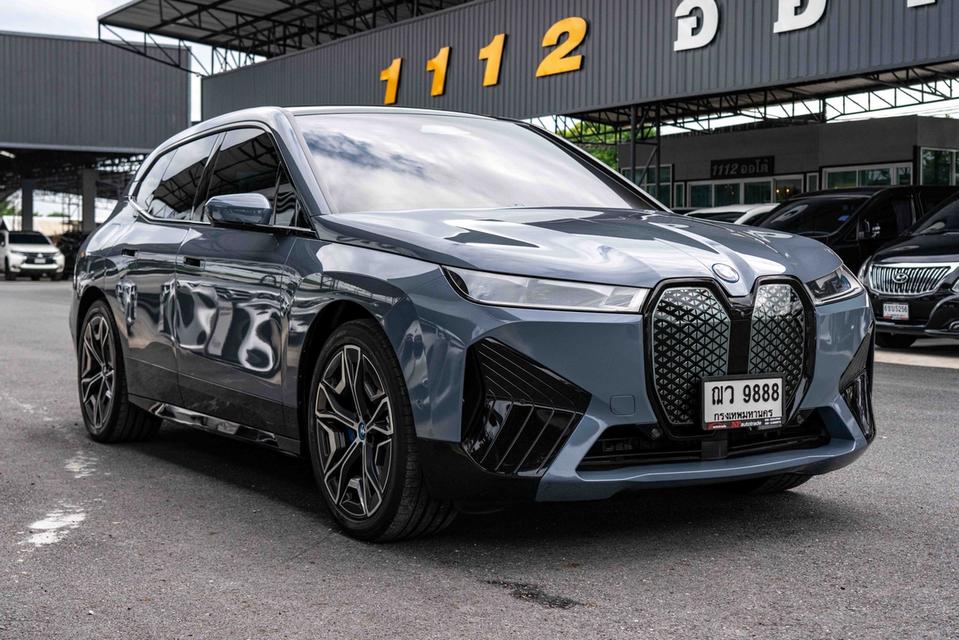 รหัสรถ NP9888 รุ่นรถ : BMW iX XDRIVE40ปีรถ : 2023