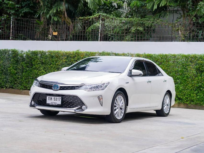TOYOTA CAMRY 2.5 Hybrid Navi Sedan ปีจด 2016ประกันเครื่องยนต์ เกียร์หลังการขาย 3 ปี /30,000 Km.
