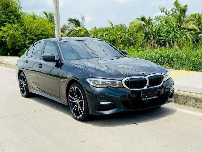 (แจ้งรหัสรถ YO7755) 🚩 BMW 330e M SPORT G20 LCI ปี 2022 จด 2023