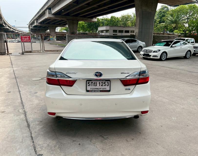 ขายรถ Toyota Camry 2.5 Hybrid ปี 2016 สีขาว เกียร์ออโต้