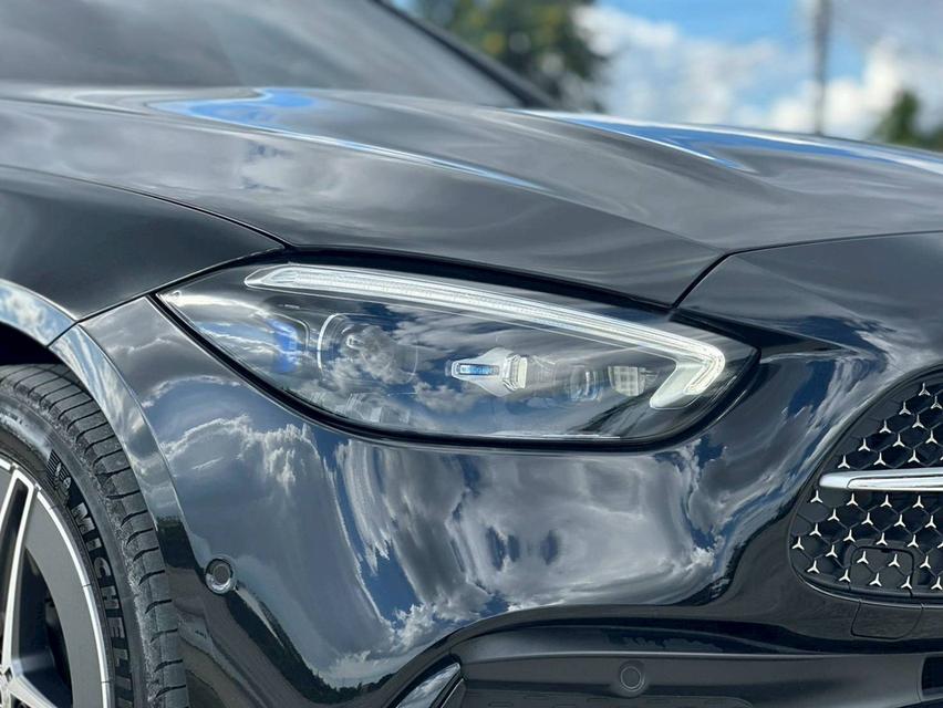Mercedes Benz C350e AMG W206 ปี 2022 จด 2024 สีดำ เบาะแดง