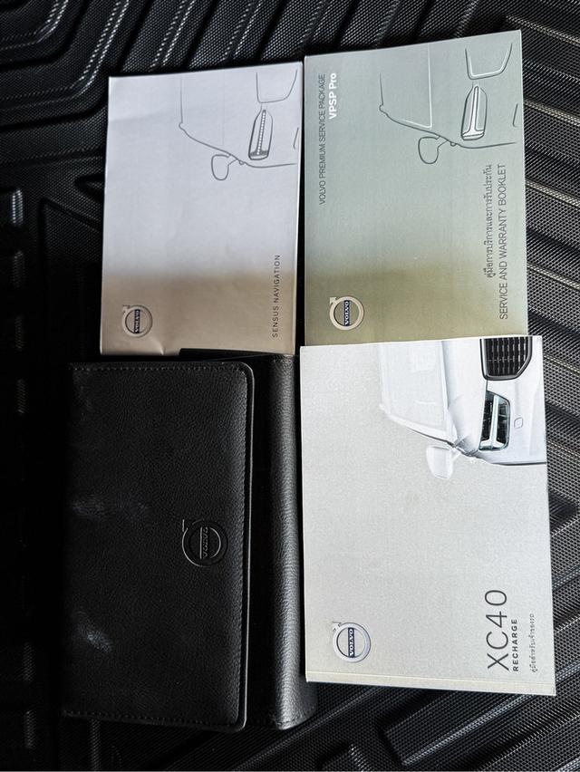รหัสรถ WRT6098 2021 จด 2022 VOLVO XC40 Recharge T5 Inscription 14