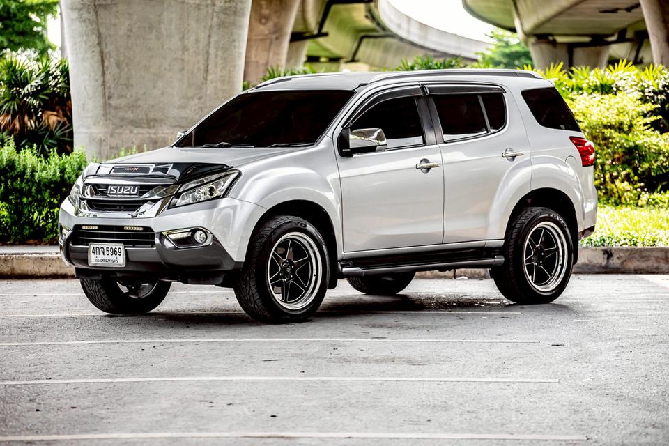 ขาย Isuzu Mu-x 3.0DVD ปี15