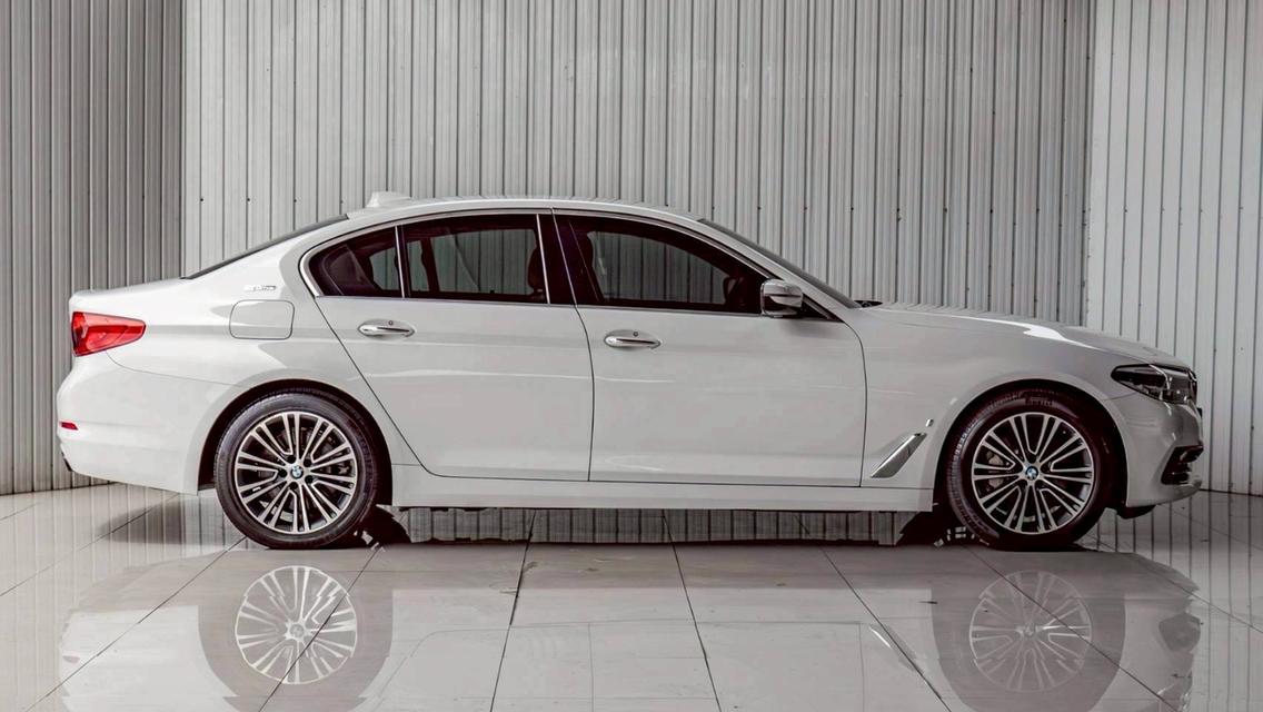 #BMW SERIES 5, 530e 2.0 HIGHLINE ปี 2019 รูปที่ 7