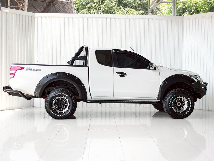 MITSUBISHI TRITON 2.4 MIVEC GLS LTD PLUS MEGACAB 2017  4