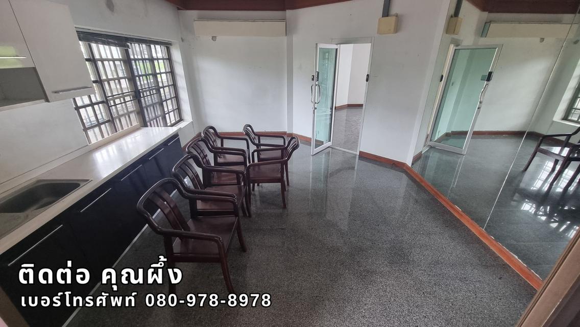 ให้เช่าสำนักงาน Home Office สุขุมวิท 70/3 รถไฟฟ้า BTS บางนา ทั้งอาคาร 2 ชั้น 1,000 ตรม 10