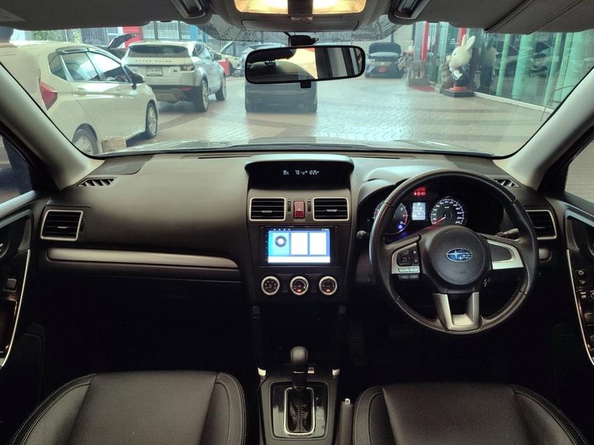 Subaru Forester 2.0i auto ปีคศ. 2016 6