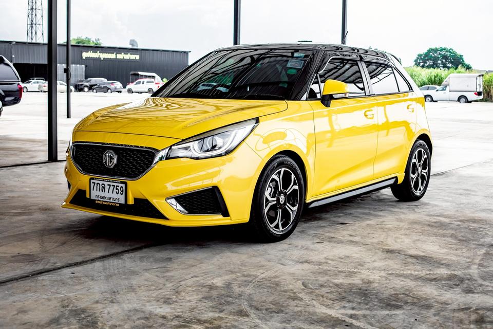 New MG 3 1.5X Sunloof ปี 2018 สีเหลือง มือเดียวป้ายแดง 
