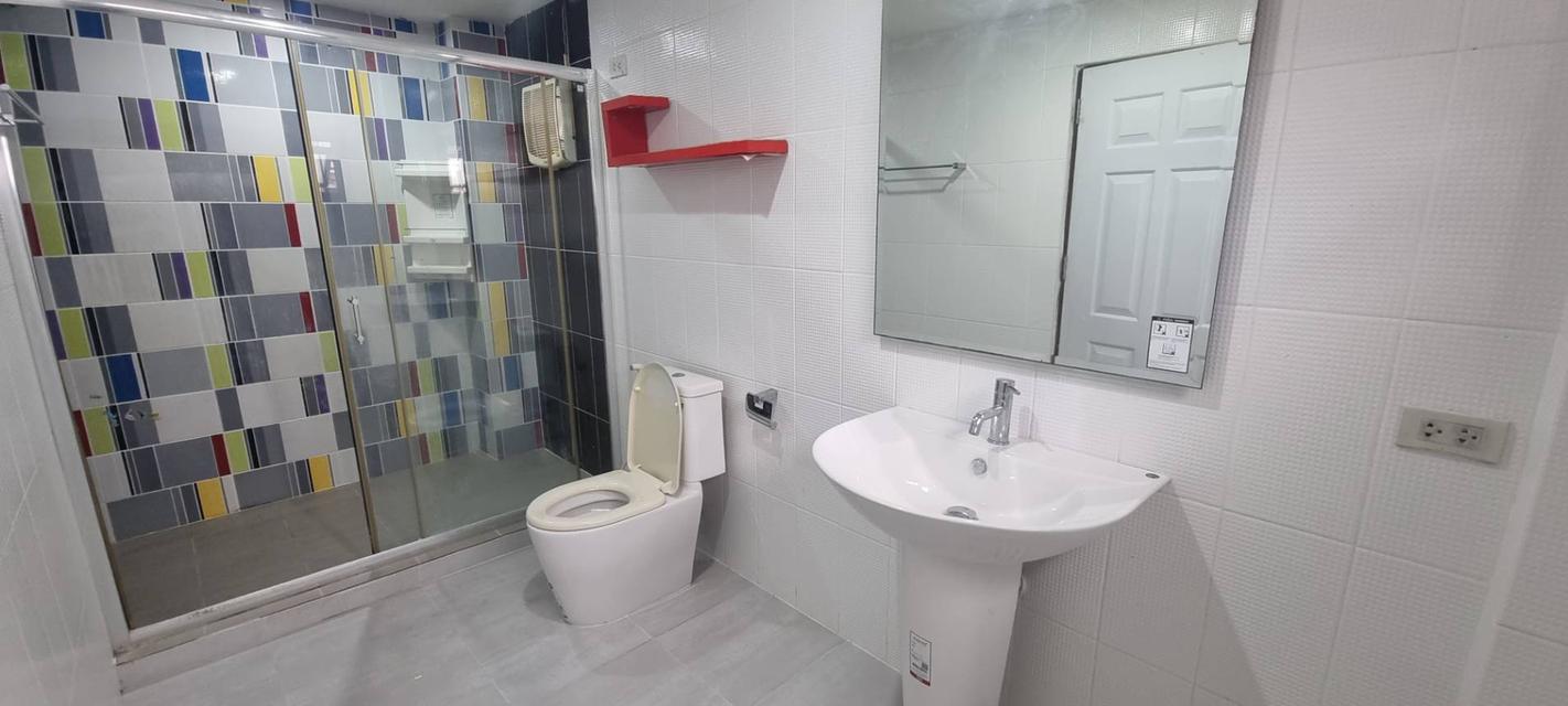 ขายบ้าน ทาวเฮ้าส์ ลำลูกกาคลอง 3 📍ขายด่วน 2.5 ล📌 (ใก้ลสถานีรถไฟฟ้าคูคต 1 .2กม) หมู่บ้านอู่ทองเพลส โครงการ2 ถ. ลำลูกกา ซ. เปียร์นนท 12