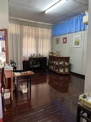 ให้เช่าบ้านเดี่ยว 2 ชั้น 245 ตรว. ซ.ปรีดีพนมยงค์ 45 เขตวัฒนา เหมาะทำออฟฟิศ หรือร้านอาหาร 6