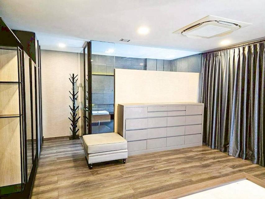 ให้เช่า 𝐕𝐈𝐕𝐄 𝐁𝐚𝐧𝐠𝐧𝐚 𝐊𝐌.𝟕 บ้านหรูสไตล์ Loft 3 ห้องนอน 4 ห้องน้ำ เฟอร์ครบ พร้อมอยู่ 11