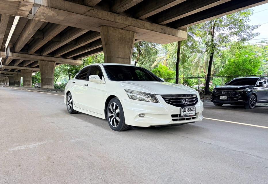 Honda Accord 2.0 EL ปี 2011