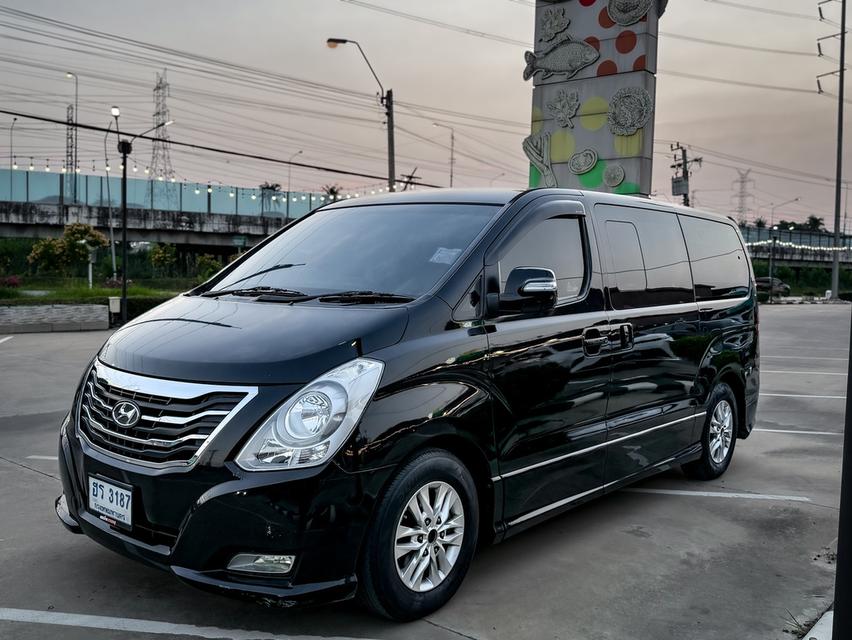 ถูกสุดในตลาด Hyundai H1 3