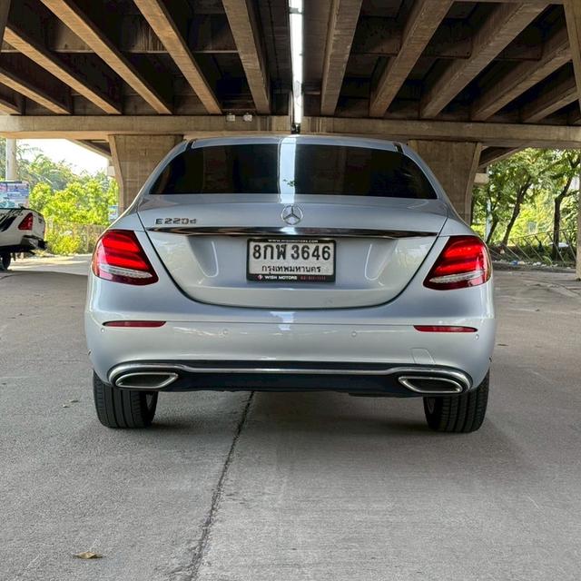 Mercedes-Benz E220d W213 Avantgarde Sedan AT ปี 2017 ดีเซล 6