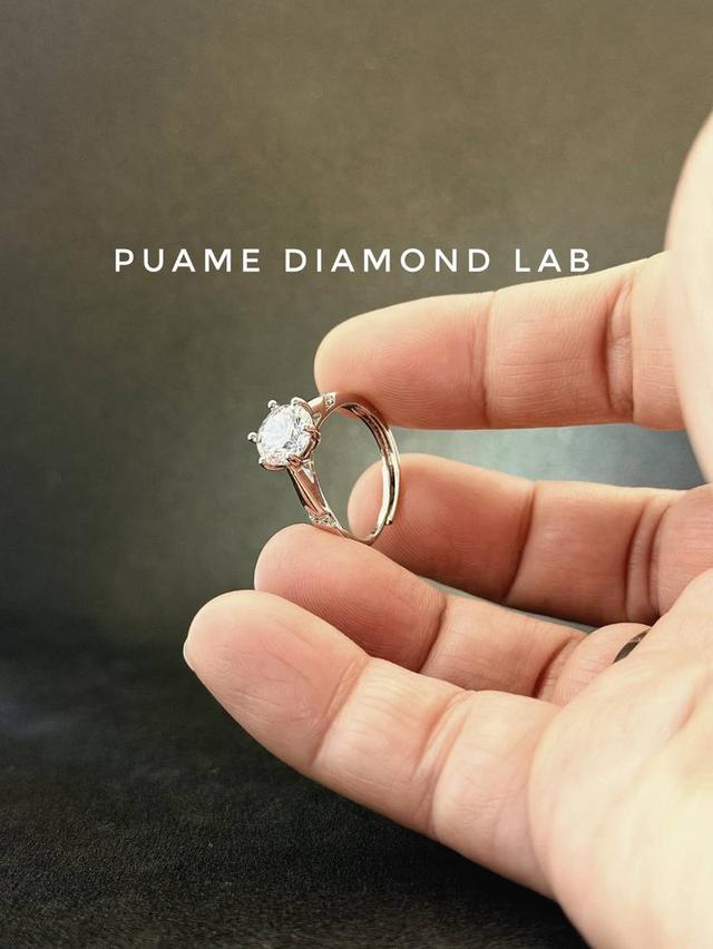แหวนเพชร ดีไซน์สวยทันสมัย ราคามิตรภาพ พร้อมใบรับประกันสินค้าที่ปุอามี่ Diamond Lab Rama2(095-8894732)