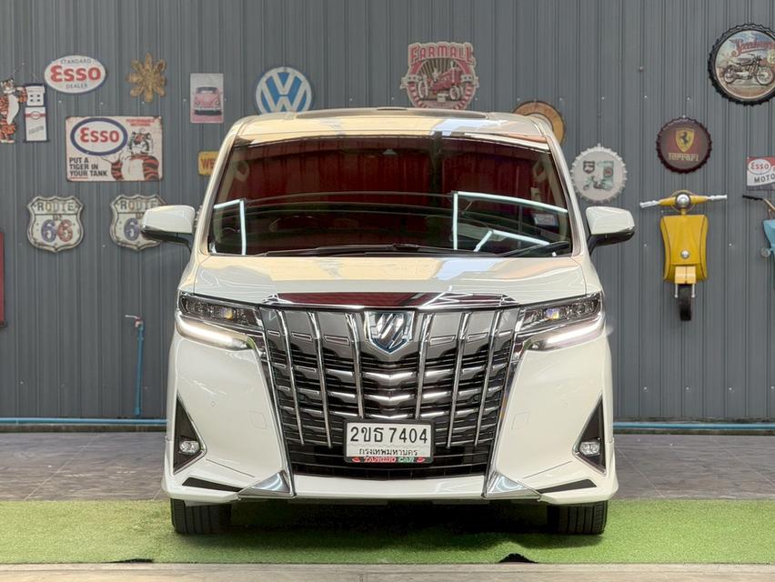 TOYOTA ALPHARD 2.5 HYBRID E-FOUR ปี2022