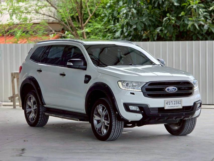 ขาย Ford Everest 2.2Titaninm+ ปี17