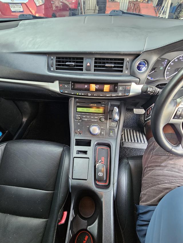 LEXUS HYBRID 1.8 CT200H AIRBAG ABS AUTO ปี 2011 รูปที่ 3