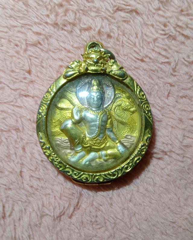 พระเครื่อง