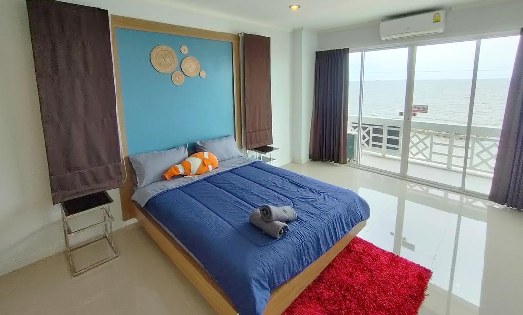 คอนโดติดทะเลเรียบหาดแสงจันทร์จังหวัดระยอง 60 ตรม. 1 ห้องนอน 1 ห้องนั่งเล่น เป็นห้องหัวมุมได้วิวทะเลกว้าง โทร.083-665-3645 5