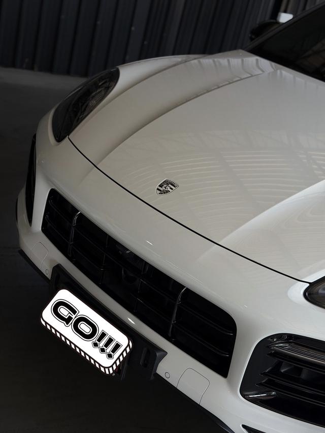 Porsche CAYENNE 3.0 HYBRID COUPE