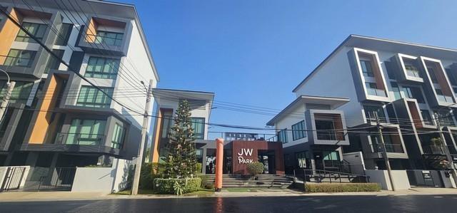 PB5995 ขาย โฮมออฟฟิศ ใหม่มือ1 มีให้เลือกชมหลายยูนิต โครงการ เจ ดับบลิว พาร์ค กรุงเทพกรีฑา 1