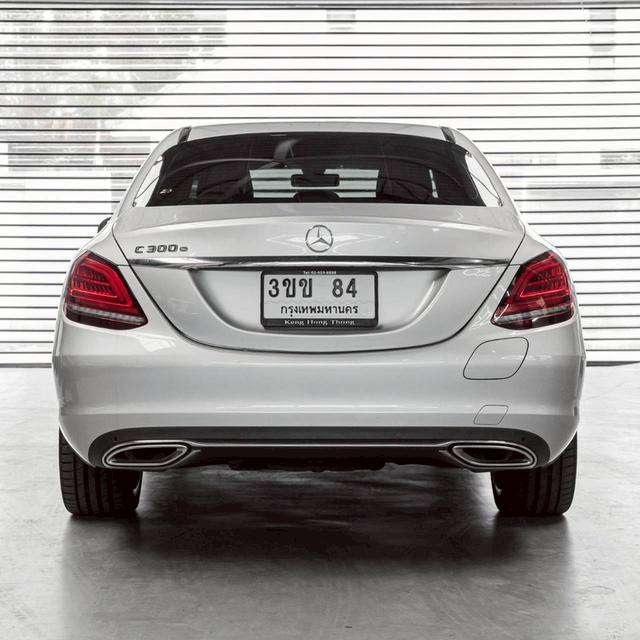 รหัสรถ 67GG84 Benz C300e Avantgarde W205 Facelift 2022