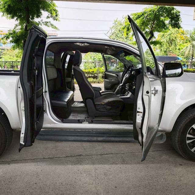 Chevrolet Colorado 2.5 Cab LTZ Z71 AT ปี 2019 14