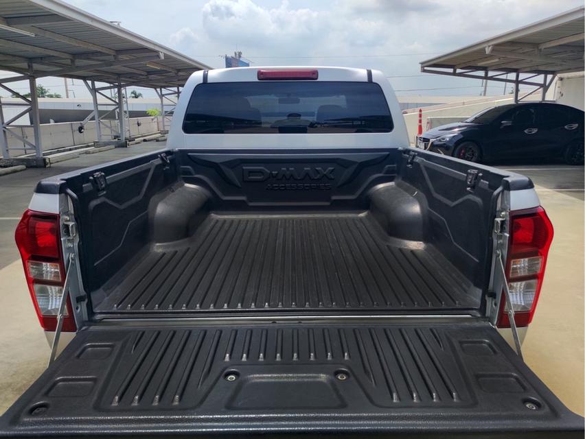 รหัสรถ CAT3695 2017. Isuzu D-MAX cab MNC 1.9 Ddi 4CAB MT  9