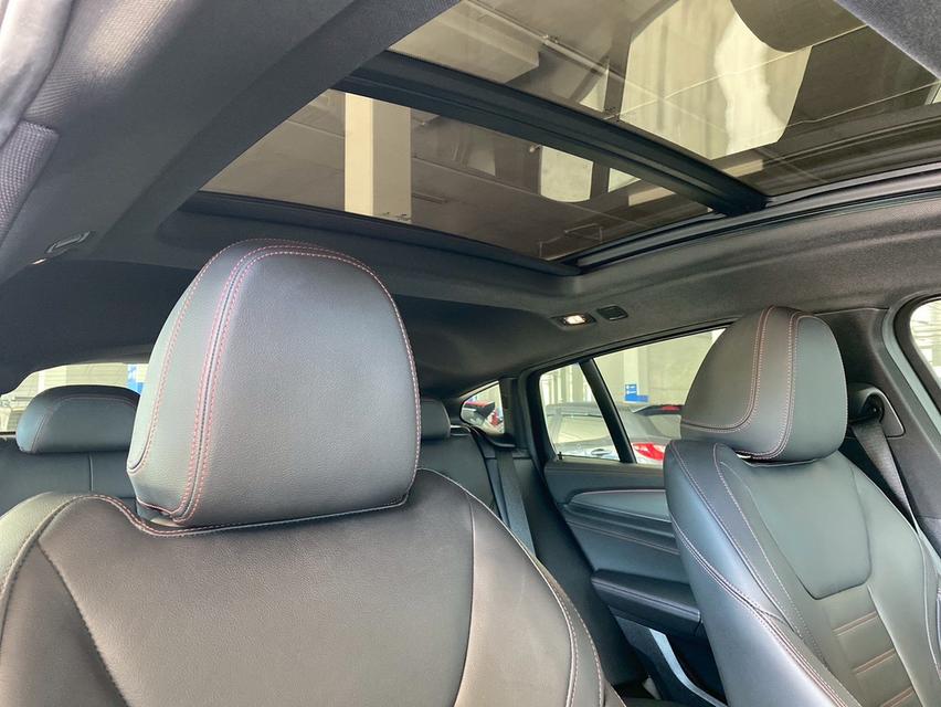 รหัสรถ PBG9999 BMW X4 xDrive20d M Sport ปี 2018 15