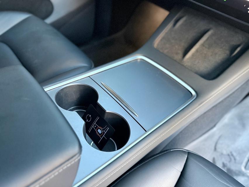 (แจ้งรหัสรถ PJP9390) 2023 TESLA Model Y Long Range AWD รูปที่ 12