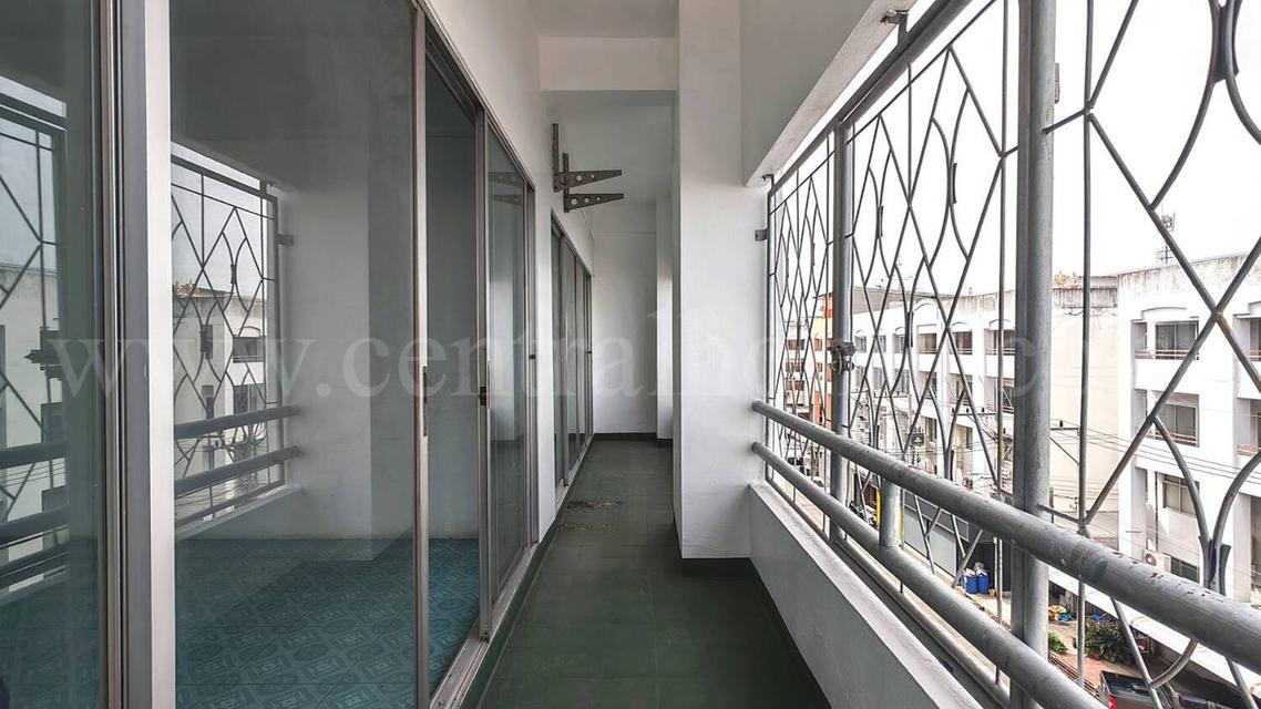 อาคารพาณิชย์ 4 ชั้นครึ่ง 2 คูหา ถนนพหลโยธิน (รังสิต - นวนคร) ใกล้ตลาดไท ถูกมาก 19