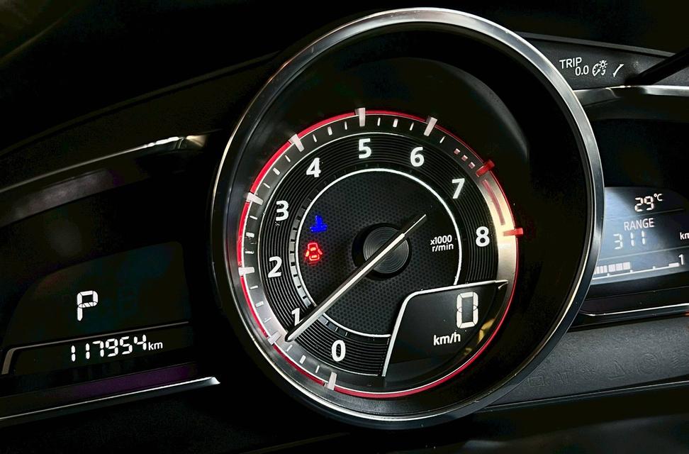 Mazda 3 2.0 S ปี 15 จด 16 รถบ้านมือเดียวสวยๆพร้อมใช้งาน เลขไมล์ เพียง 110,000 กม. ราคา 299,000 บาท สอบถาม 0853375537 เอ รูปที่ 10