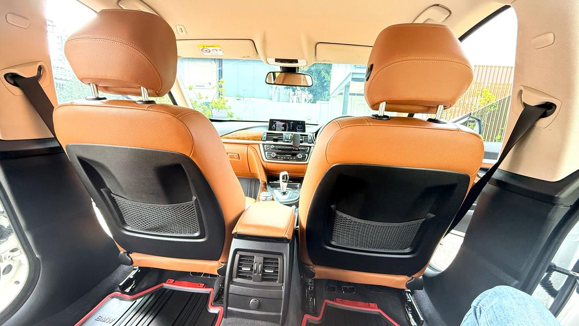 BMW 320d GT LUXURY 15