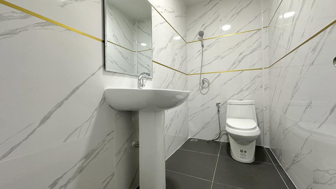 หมู่บ้านบัณฑิต ถนนวิภาวดีรังสิต ซอย76 แขวงสนามบิน เขตดอนเมือง กรุงเทพมหานคร 17