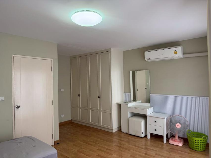 ขายทาวน์โฮม 3 ชั้น โครงการซีบิส โฮม เทิดราชัน–ดอนเมือง 12