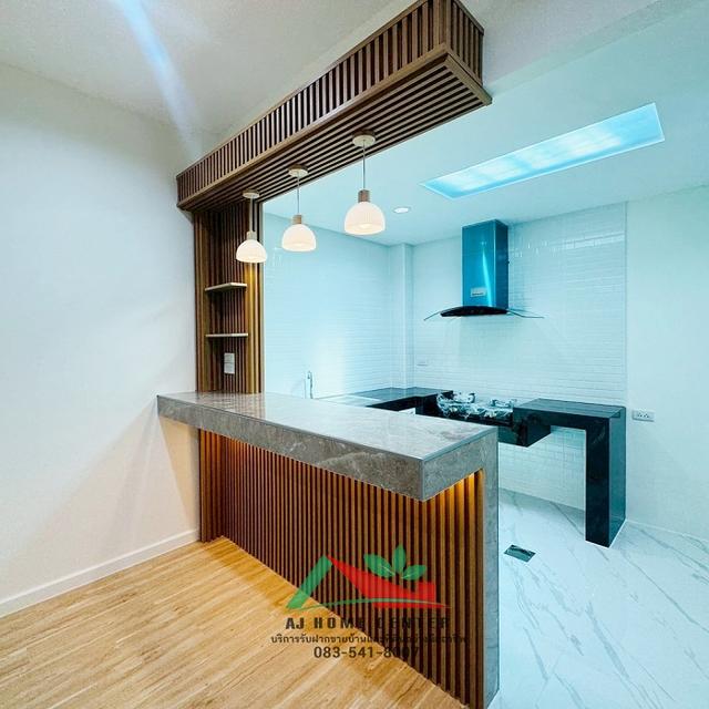 รีโนเวทใหม่ขายถูก ทาวน์โฮม19.5ตรว. ม.เอื้อประชา นวลจันทร์56 แยก7 พร้อมอยู่ ฟรีโอน 5