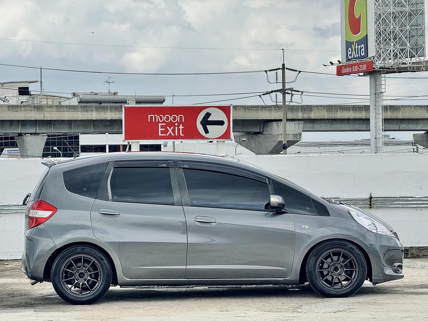 HONDA JAZZ GE 2011 AUTO V IVTEC รูปที่ 9