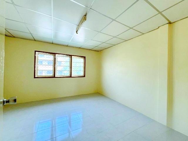 ถ.สุขุมวิท101 อ่อนนุช 40-46 ทาวน์เฮาส์ 2ชั้น 2นอน วชิรธรรมสาธิต53-59 2น้ำ พาราไดซ์ พาร์ค 900 ม. 22 ตร.ว ซีคอนสแควร์ ศรีน 8