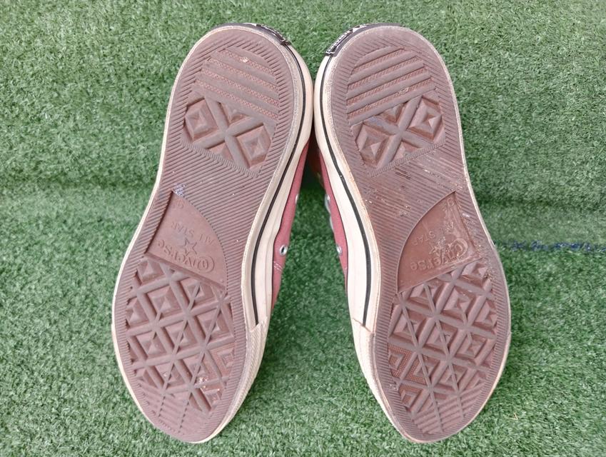 CONVERSE ผ้าใบหุ้มข้อมือสอง สภาพเหมือนใหม่ จัดส่งฟรี!!!เก็บปลายทาง