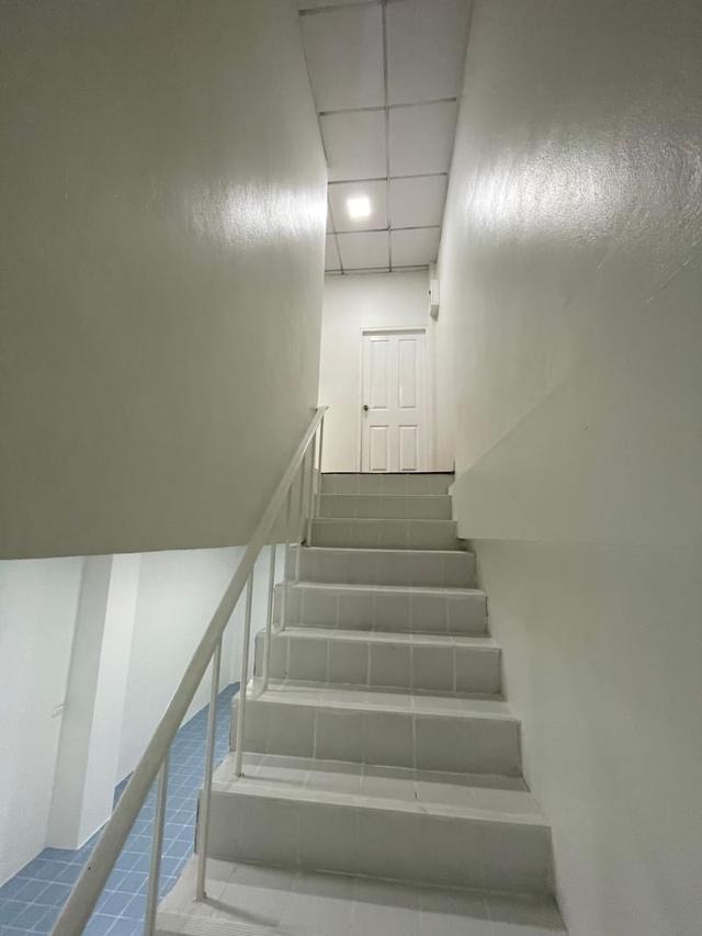 ขายทาวน์เฮ้าส์ 2 ชั้น เนื้อที่ 16 ตรว.  ถนนรามคำแหง 118 แยก 42-2  14