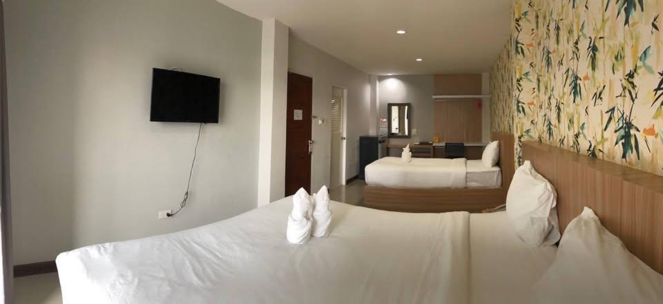 ขายด่วนโรงแรม The Like Hotel จังหวัด อุดรธานี  ตั้งอยู่ใจกลางเมือง 11