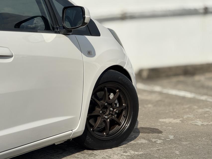 HONDA JAZZ GE 2011 AUTO IVTEC 9