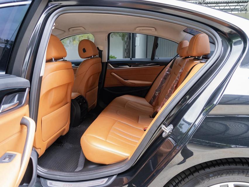 BMW 530e Elite ปี 2023 รูปที่ 9