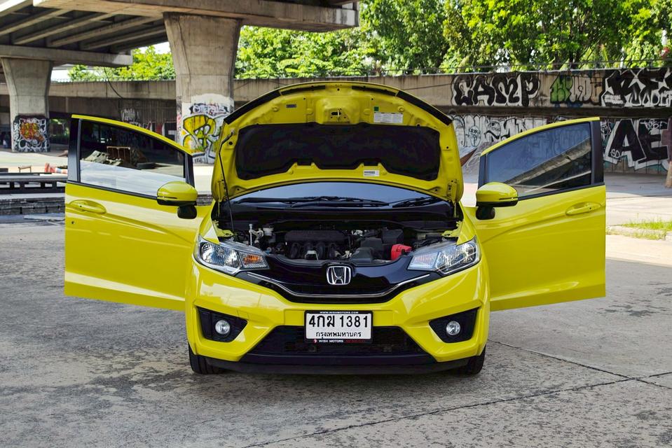 2015 Honda Jazz 1.5 SV AT รถสวย มือเดียว ป้ายแดง ไมล์น้อย รูปที่ 9