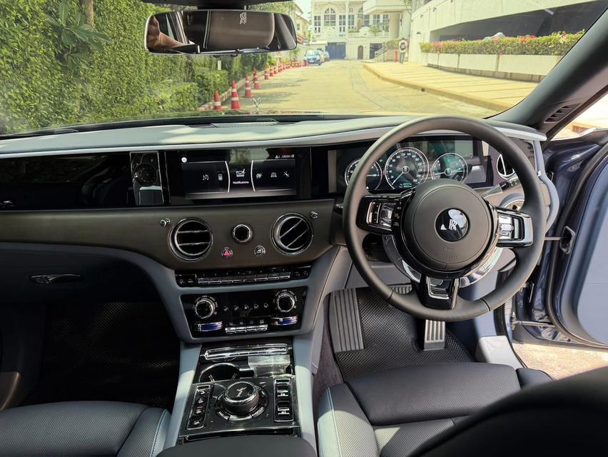 📢 Rolls-Royce Ghost  Extended ปี 2025 - Ultra Luxury Sedan รูปที่ 13
