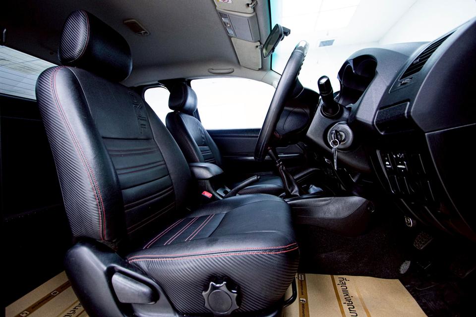 รหัสรถ  5B971 VIGO 2.5 E TRD SPOTIVO CAB PRERUNER SMART CAB 9