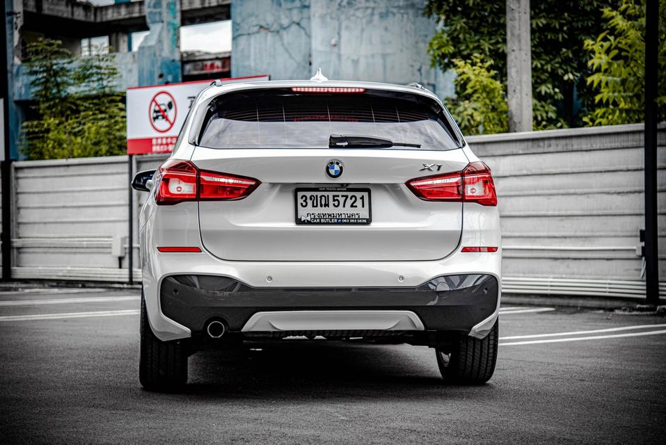 (แจ้งรหัสรถ CBL5721) BMW X1 sDrive18d M Sport 2.0 F48 AT 2017 รูปที่ 7