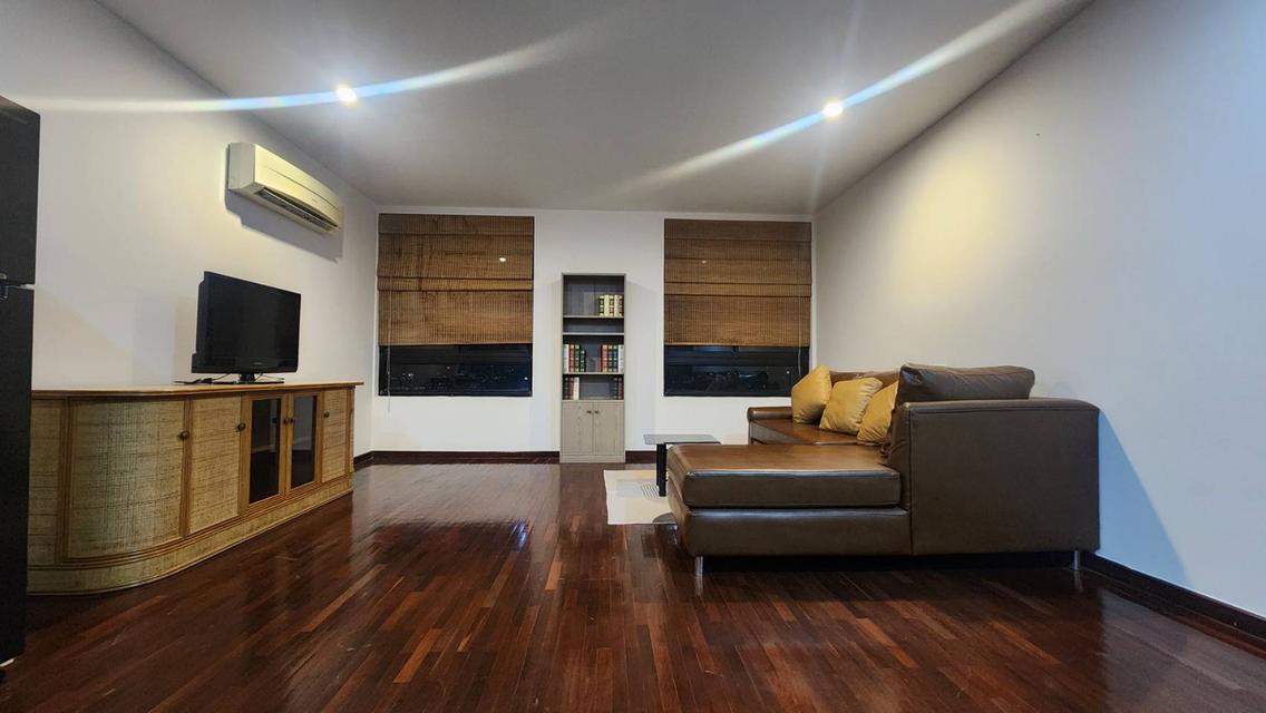 Elephant Tower  Building C Floor 13  (Ratchayothin Area) 7