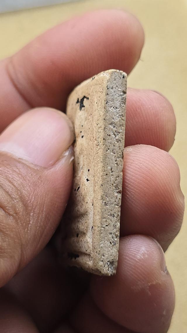 พระสมเด็จวัดระฆัง พิมพ์ใหญ่ สภาพใช้ 4